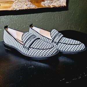 Ann Taylor Houndstooth Loafers (Size 8.5)
